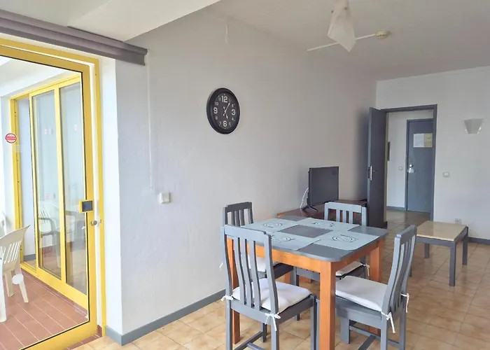 Alltravel Club Da Rocha Mvii Apartment